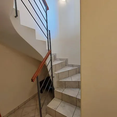 Rastoni Appartement