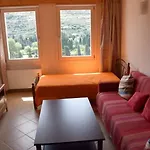 Rastoni Apartman