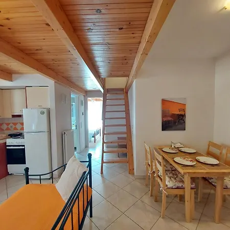 Rastoni Apartment *